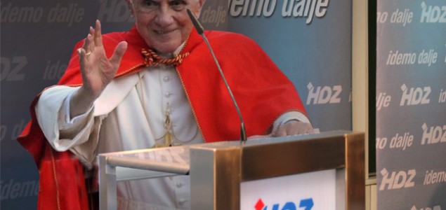 Tomislav Klauški: Kad ni Bog ne pomaže,Papa odmaže