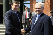 Josipovićev „atentat“ na Dodika