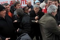 Protest poljoprivrednika: Provalit ćemo u zgradu Ministarstva ukoliko Lijanović ne bude „uklonjen“