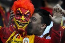 Video: Novinari prognozirali poraz Galatasaraya, a potom dobili batine