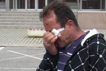 Željko Vulić čovjek kojeg je mučila Dodikova policija: policajac mi je gurnuo prst u oko, a požar su mi namjestili!!!