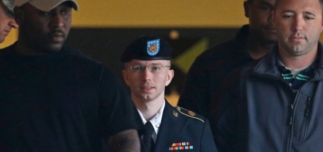 Manning kriv po većini točaka optužnice, oslobođen za pomaganje neprijatelju