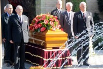 Jovanka Broz pokopana u Kući cvijeća uz vojne počasti