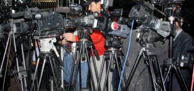 Konferencija o medijima u Crnoj Gori: Novinarstvo u raljama politike