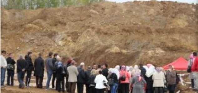 Temelji Dodikove države: Tomašica: Najveća masovna grobnica u BiH koja je razotkrila mračne tajne