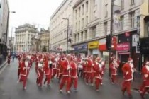 Trka 10.000 Deda Mrazeva u Liverpoolu