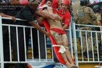 Stravične scene s brazilskog stadiona: Vojska i policija jedva smirile huligane, jedan navijač poginuo!