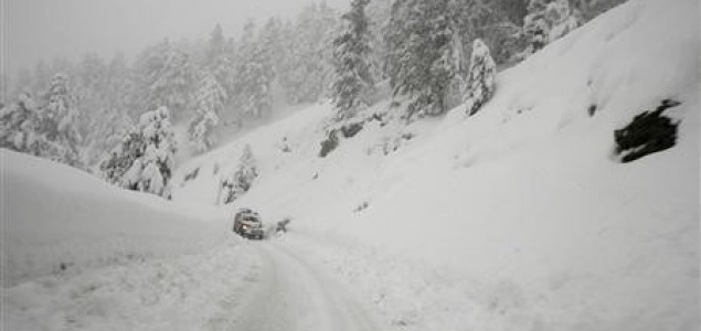 Snježna lavina u Alpama usmrtila četiri osobe