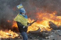 Kijev i dalje liči na ratnu zonu, opozicija najavila ofanzivnije djelovanje