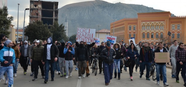U Mostaru policija zabranila ponovne proteste: Sva prava su danas suspendirana