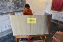 U Indiji počeli najveći izbori na svijetu