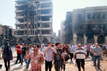 Hiljade Sirijaca se vratilo u razrušeni Homs