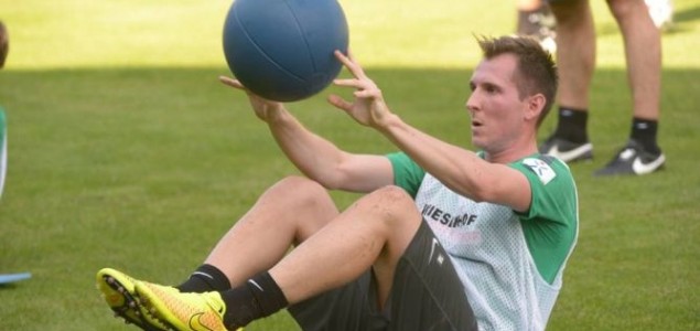 Hajrović počeo trenirati sa Werderom: Zbog njega odlazi Holanđanin?