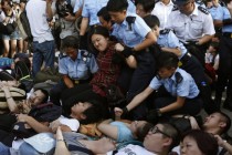 Na prosvjedima u Hong Kongu preko pet stotina uhićenih