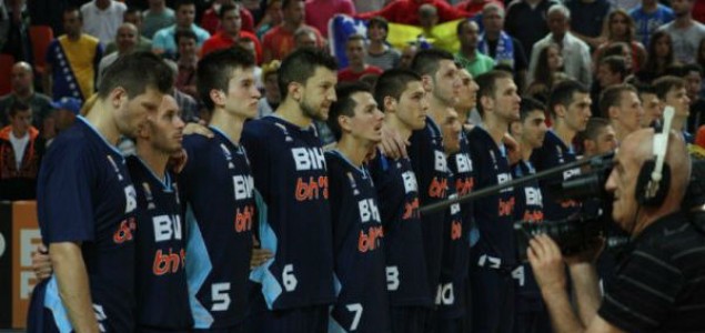 Italija ubjedljivo porazila košarkaške Zmajeve