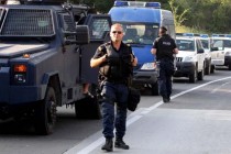 Preminuo u pucnjavi povrijeđeni policajac: Srbija šalje jake policijske snage na granicu sa Kosovom
