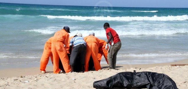 Libija: Više od 200 afričkih imigranata utopilo se u prevrtanju brodice