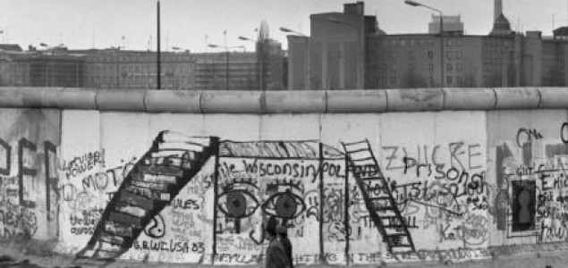 Posle 25 godina od pada Berlinskog zida, podižu se novi