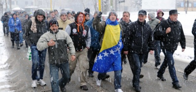 Tuzlanski radnici traže ponovo po 400 KM i najavljuju pješačenje do Sarajeva