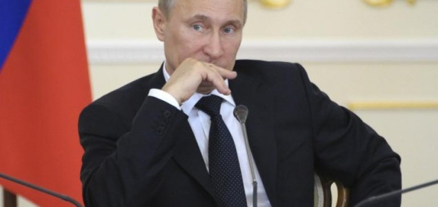 Putin: Zapad sankcijama nije podijelio Ruse