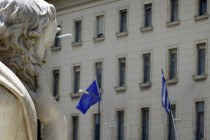 Grčke banke pred kolapsom, građani pojačano povlače novac