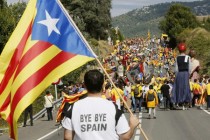 Španija: Ustavni sud suspendovao rezoluciju o nezavisnosti Katalonije