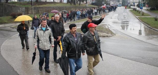 Radnici Krivaje odblokirali put i dali Vladi rok od 48 sati