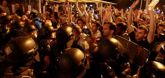 Skoplje: Sukobi i hapšenja, povrijeđeni novinari i demonstranti