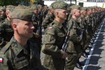 Poljska povećava broj vojnika iz sigurnosnih razloga