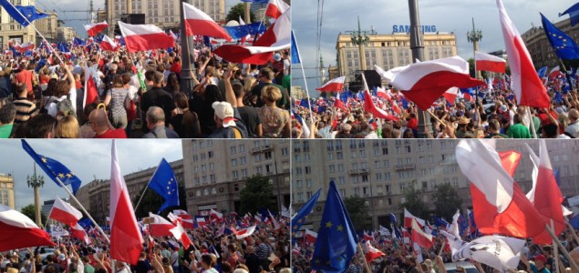 Ogroman anti-vladin prosvjed u Varšavi i gradovima diljem Poljske: Protiv konzervativne vlasti na ulice izašlo 200,000 ljudi