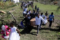 Hiljadu ljudi poginulo na Haitiju, strah od širenja kolere