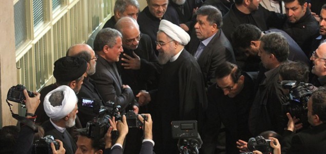 Teheran: Desetine hiljada ljudi na sahrani Rafsandžanija