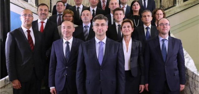 Izostankom Barišićeve smjene Vlada poručila da dužnosnici mogu raditi što žele