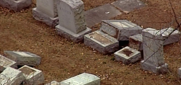 U Filadelfiji oskrnavljeno 500 grobova na Jevrejskom groblju