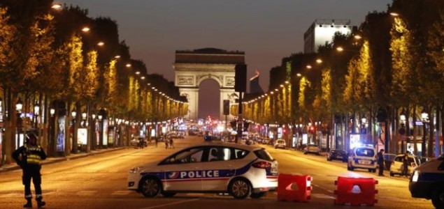 Napadač u Parizu od ranije poznat policiji