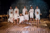 Potresna i iskrena predstava ”NAŠ RAZRED”, zatvara sezonu 2016/2017. u Kamernom teatru 55