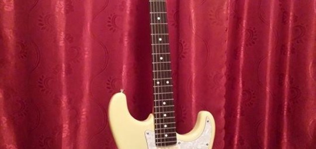 Gitara „QRich Stratocaster“ stigla na jug