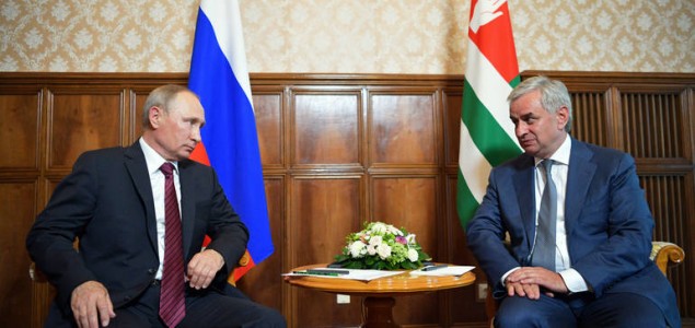 SAD: Putinova posjeta Abhaziji je neprimjerena