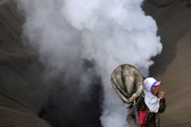Bali: Skoro 60.000 evakuisanih zbog moguće erupcije vulkana