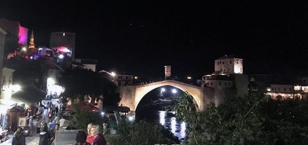 Red Bull Cliff Diving: Najbolji svjetski skakači stigli u Mostar, prvi skokovi večeras