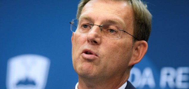 Premijer Slovenije Miro Cerar dao ostavku