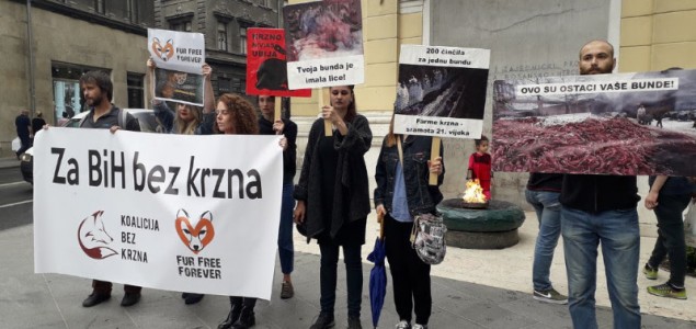 U Budimpešti, Beogradu i Sarajevu održan marš protiv krzna “Fur Free Forever”, a slijede Sofija i Podgorica
