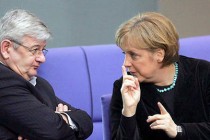 Joschka Fischer: „Europa mora postati neovisna moć“
