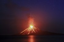 Indonežani strahuju od novog cunamija i erupcije vulkana Krakatoa