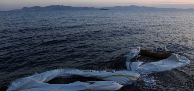Pet mrtvih, 130 nestalih u potonuću dva čamca s migrantima