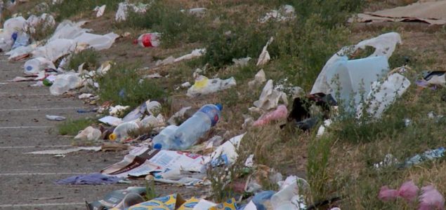 U BiH se godišnje u promet pusti 1,2 milijarde plastičnih kesa
