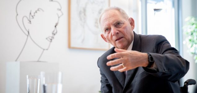 Uloga štampe: Schäuble gleda kritički na strategiju novinskih ureda partija