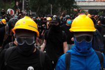Hong Kong: Banda napala voz sa demonstrantima