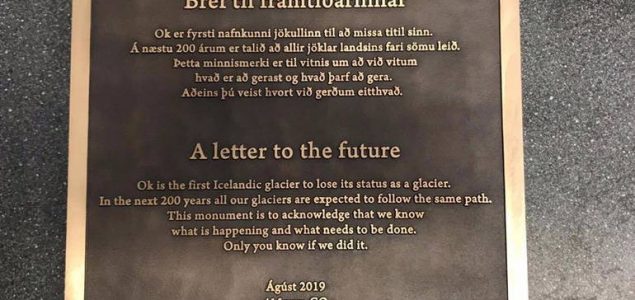 Na Islandu postavljen spomenik nestalom glečeru