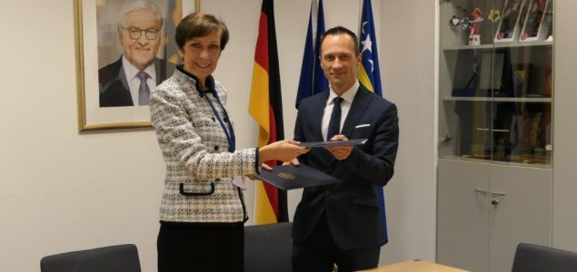 Njemačka stavlja na raspolaganje još oko 340.000 eura za obilježavanje i registraciju malokalibarskog oružja u Bosni i Hercegovini